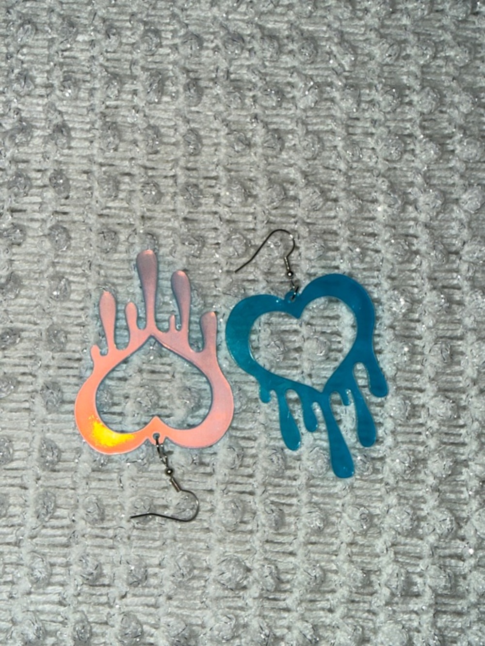 BUNDLE ITEM- Blue Dripping Heart Dangle Earrings